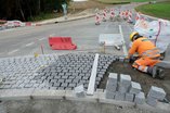 Septembre 2017 - Route Penthaz - Giratoire Centre - Pose des pavés de l'îlot central