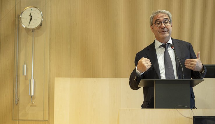 M. Borloz prend la parole
