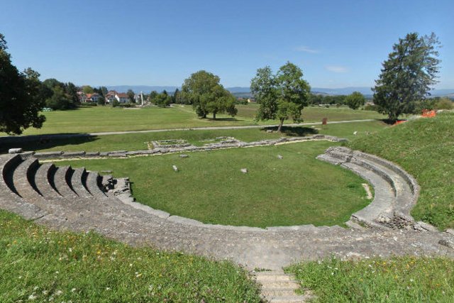 le théâtre romain d'Avenches
