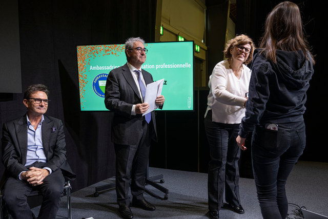 Les personnes sur scène à Beaulieu-Lausanne.
