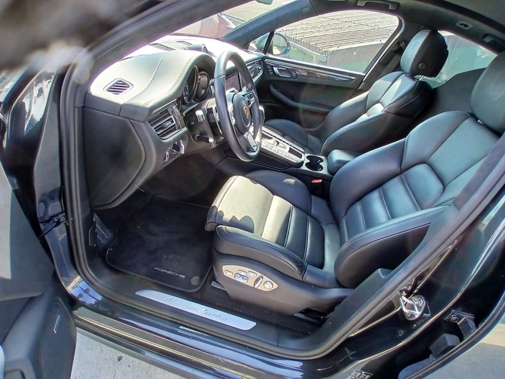 Porsche Macan Turbo