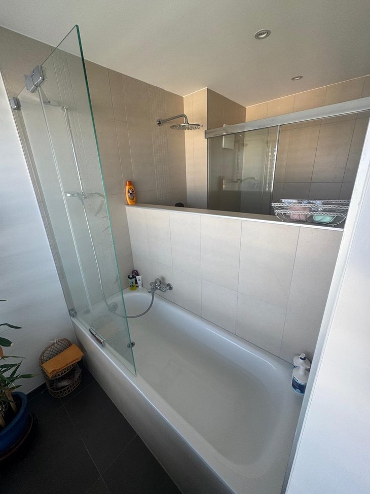 Salle de bain attenante chambre 1