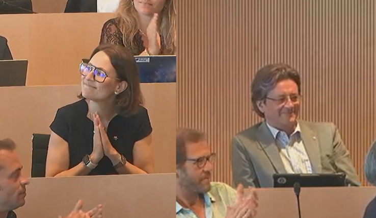 Mme Evéquoz et M. Chapuisat sont applaudis par leurs collègues.