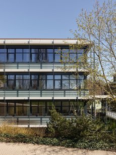 UNIL bâtiment CLE-F Biochimie 0