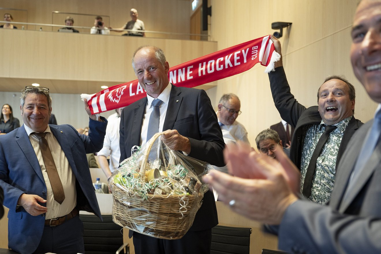 GRAND CONSEIL VAUD Jean-François Thuillard félicité par ses collègues