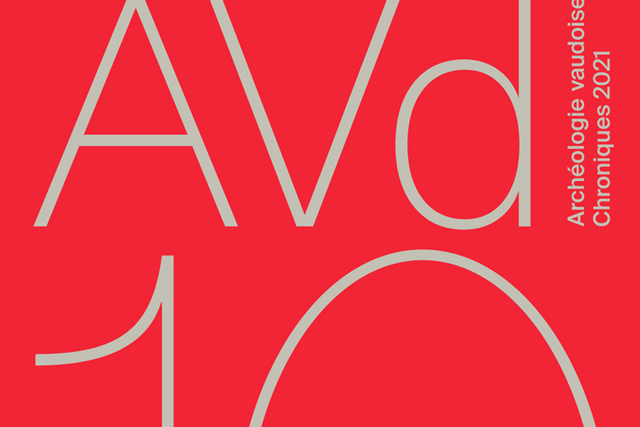 Détail de la couverture. On lit "AVd 10"