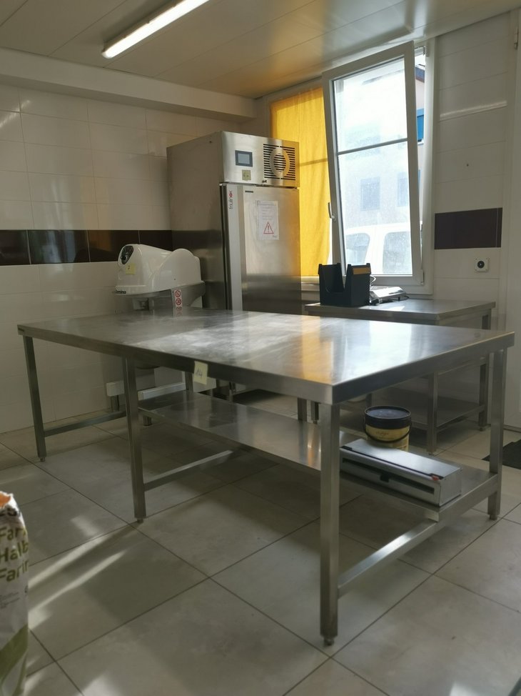 Table de travail Table de travail