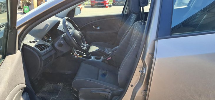 INTERIEUR AVANT