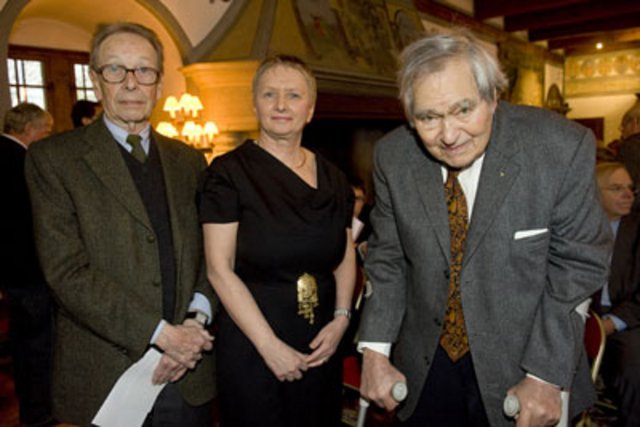 Photo des trois récipiendaires du Mérite cantonal vaudois 2010.