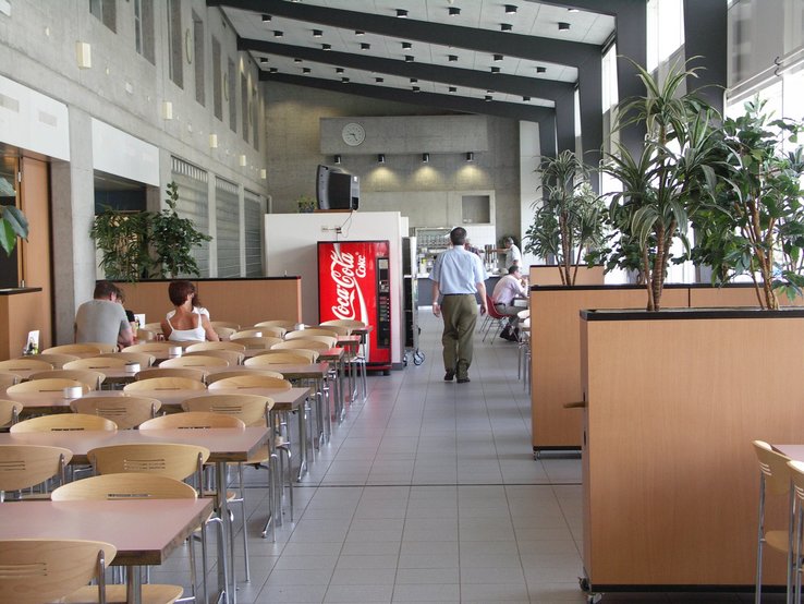 cafétéria de la Police cantonale au Centre de la Blécherette (Lausanne)