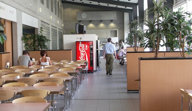 cafétéria de la Police cantonale au Centre de la Blécherette (Lausanne)