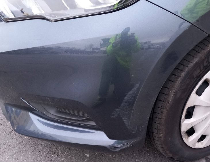 Micra détail rayure