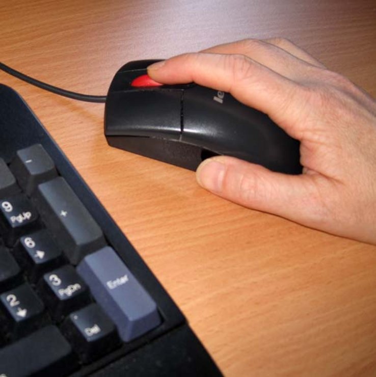 image prétexte: main et souris