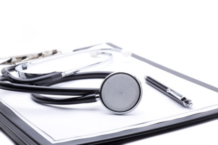 illustration prétexte : stétoscope et clavier