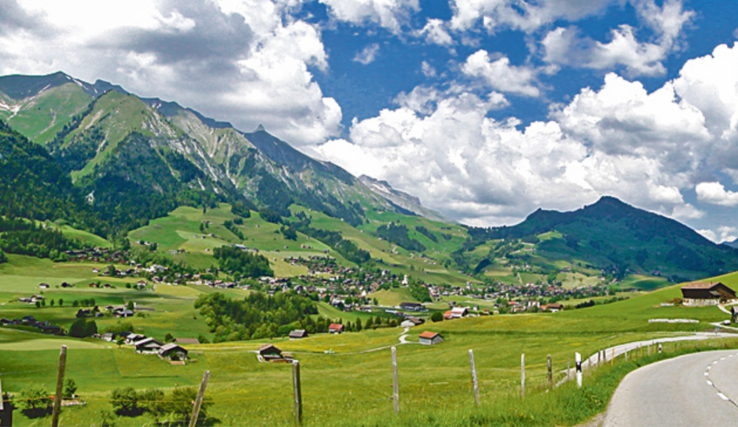 photo illustrant le paysage du Pays d'Enhaut