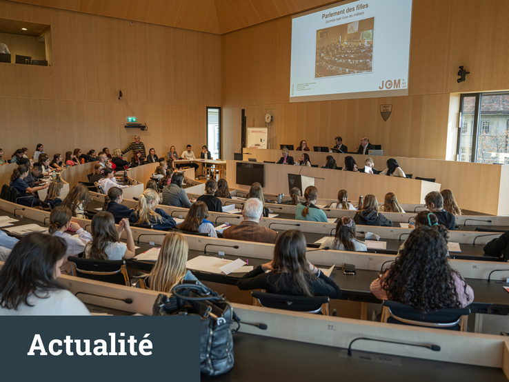 Le «Parlement des filles» dans la salle du Grand Conseil vaudois, jeudi 13 novembre 2025.