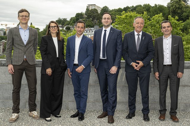 Etat de Vaud Photo de groupe des responsables politiques des cantons romands