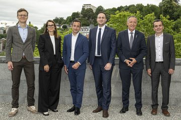 Photo de groupe des responsables politiques des cantons romands