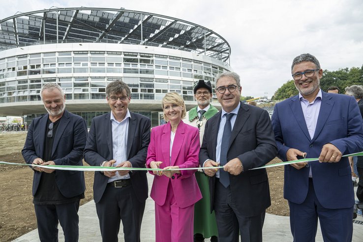 Etat de Vaud Coupé ruban C4 Campus Santé