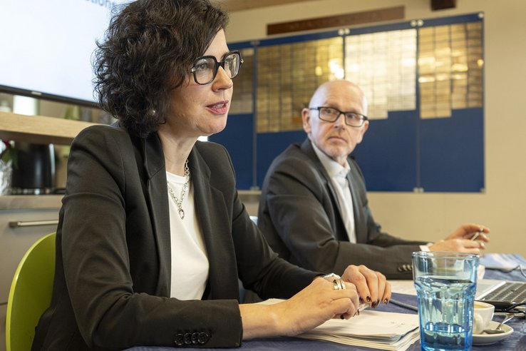 Premier Concept cantonal du sport et de l’activité physique dévoilé. Christelle Luisier Brodard, conseillère d’Etat et Nicolas Imhof, chef du Service l'éducation physique et du sport,lundi 5 février 2024. ARC Jean-Bernard Sieber