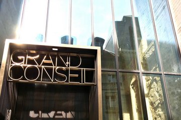 Grand conseil vaudois, entrée du bâtiment.