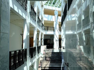 Vue intérieure du nouveau Tribunal cantonal