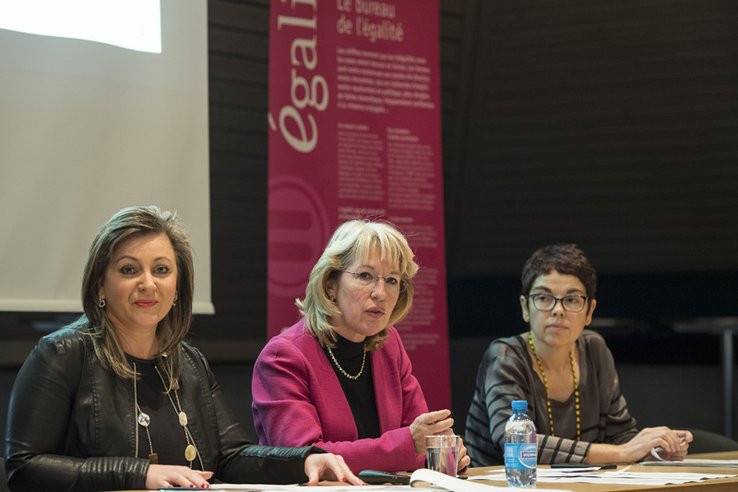 illustration: une balance au point d'équilibre