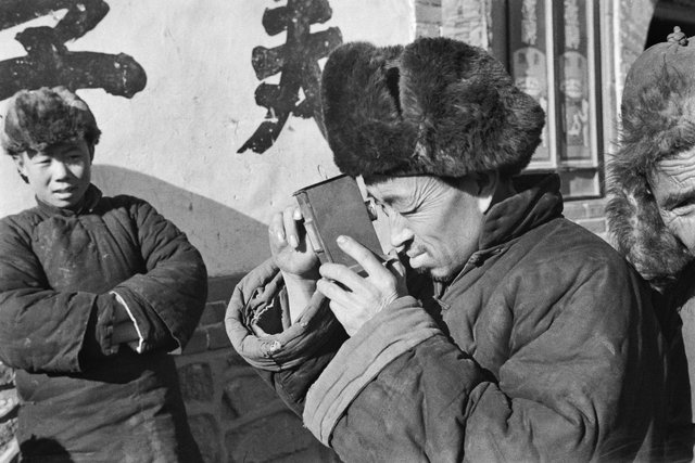 Ella Maillart, Weichang, province de Jehol, 1934. ©Succession Ella Maillart et Photo Elysée, Lausanne