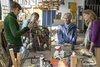 Atelier de Cécile Delanoë, peintre sur verre à Palézieux-Village