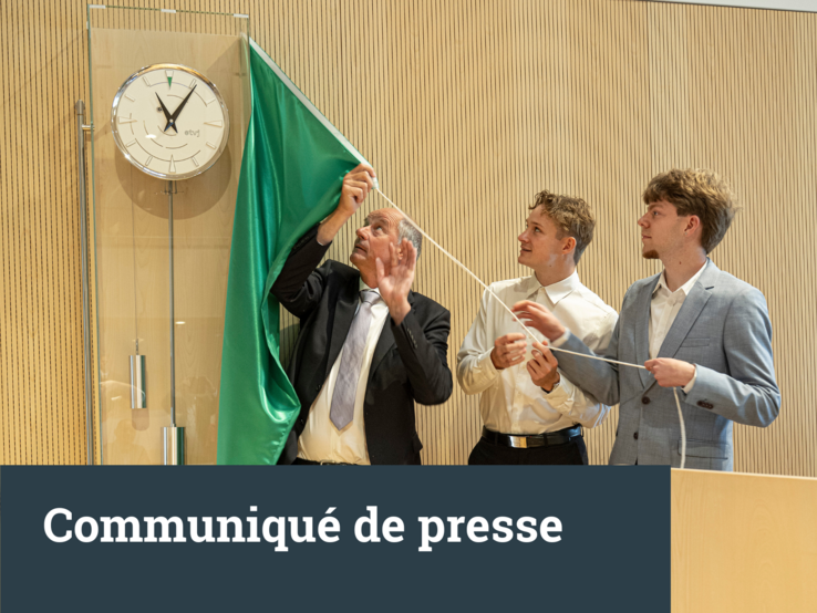 L'horloge du Parlement est révélée
