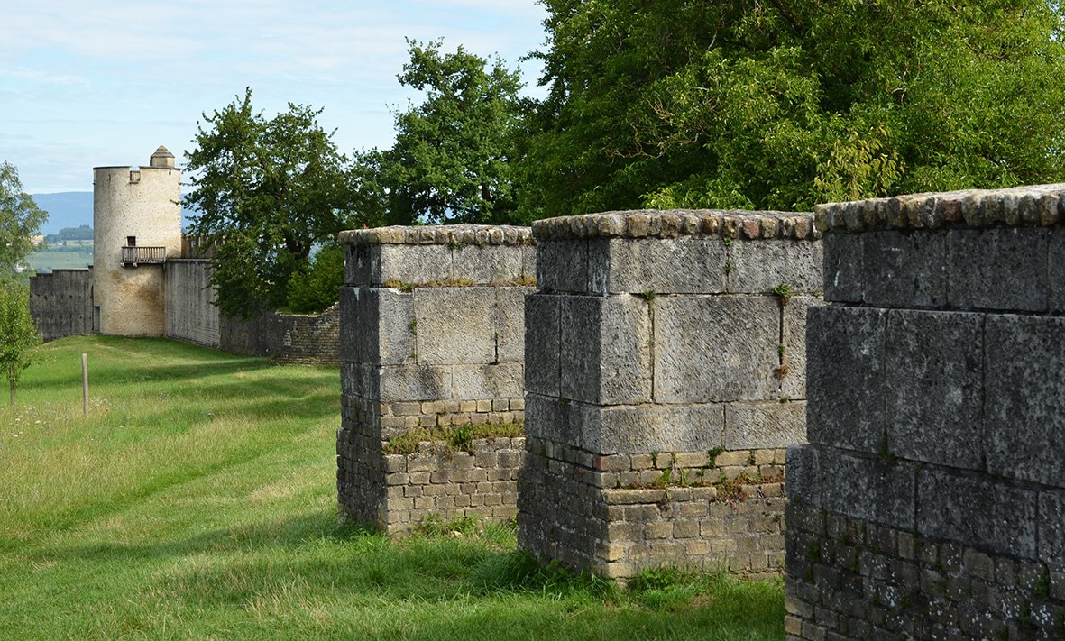 Mur d'enceinte d'Avenches